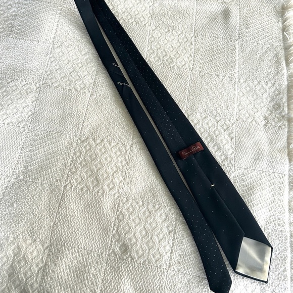 Oscar de la Renta Navy Blue Tie Tiny Dot Vintage 80s Necktie - Picture 8 of 11